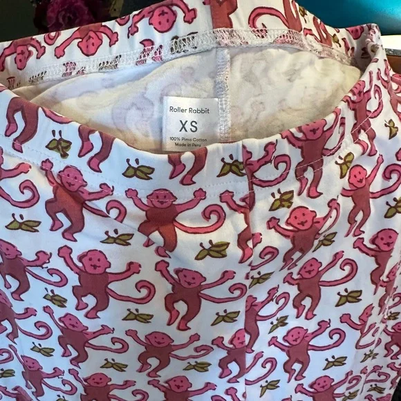 Roller Rabbit Pink Monkey Print Long Sleeve Pajama Set - Picture 6 of 6